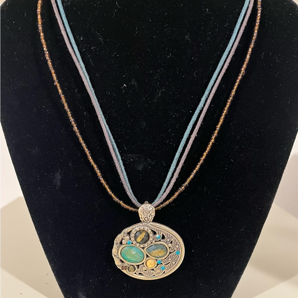 Dress Barn necklace with multicolor stones.